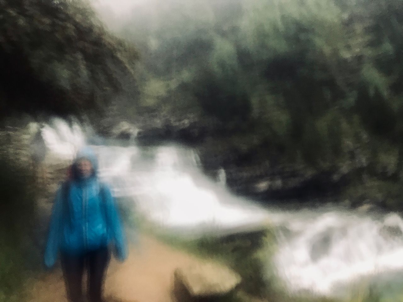 Zum Abschied einmal alles bitte: Sonne, Regen, Hagel, Gewitter
